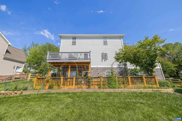 1236 AMBER RIDGE RD, Charlottesville, VA 22901