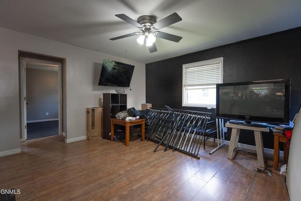 1319 4th Avenue, Washburn, ND 58577 photo 11