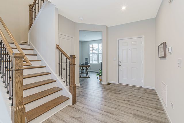 531 Alpine Drive, Algonquin, IL 60102