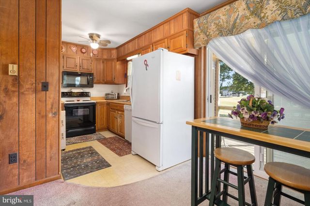3377 NAVIGATOR DR, Greenbackville, VA 23356