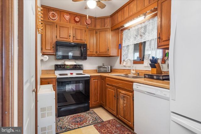 3377 NAVIGATOR DR, Greenbackville, VA 23356