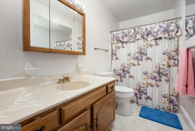 3377 NAVIGATOR DR, Greenbackville, VA 23356