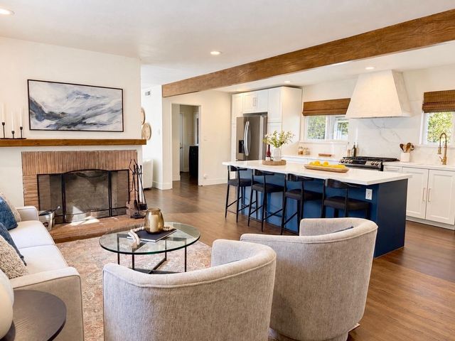 812 Skipper Cir, Sacramento, CA 95822