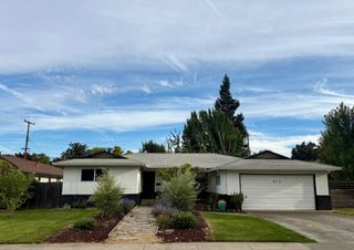 812 Skipper Cir, Sacramento, CA 95822