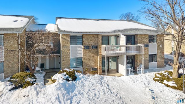 199 Gregory Boulevard APT E4, Norwalk, CT 06855