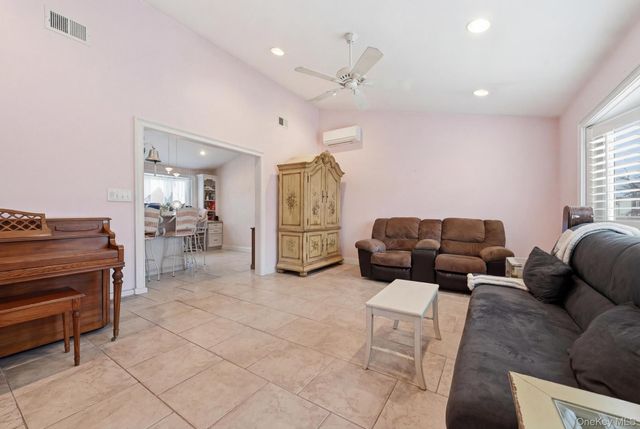 3965 Darby Lane, Seaford, NY 11783