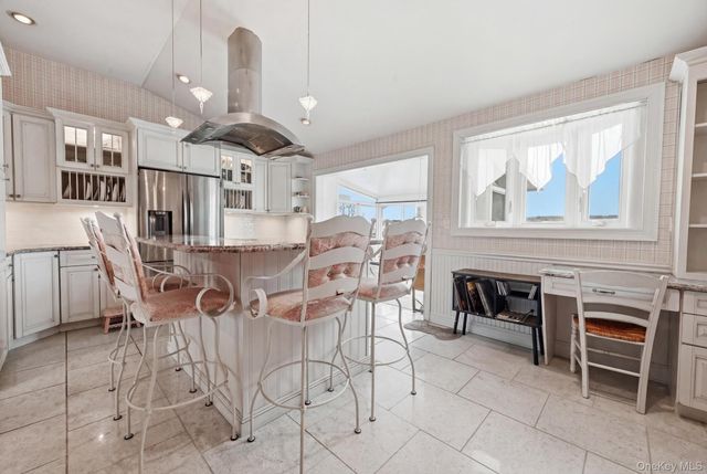 3965 Darby Lane, Seaford, NY 11783