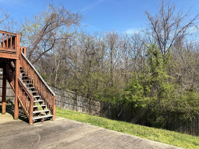 5268 Village Way, Nashville, TN 37211