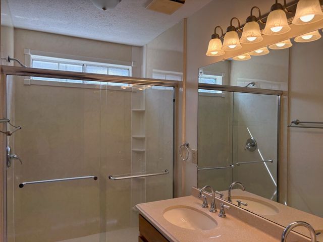 5268 Village Way, Nashville, TN 37211