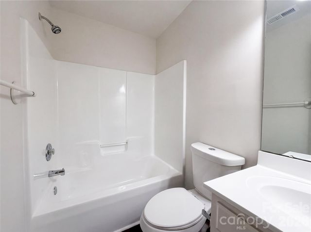17206 Shadow Bark Drive, Cornelius, NC 28031