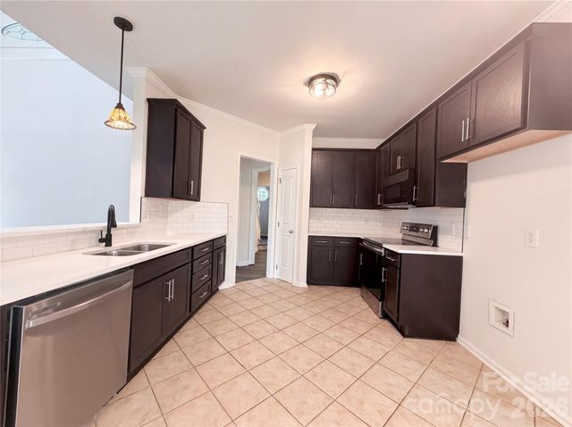 17206 Shadow Bark Drive, Cornelius, NC 28031