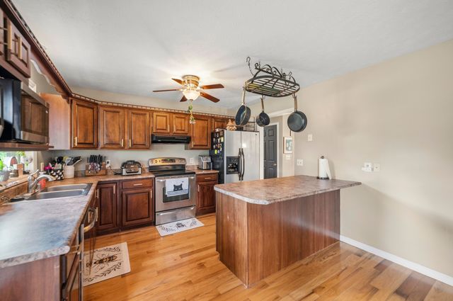 129 Carlton Court, Richmond, KY 40475