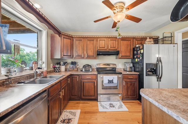 129 Carlton Court, Richmond, KY 40475