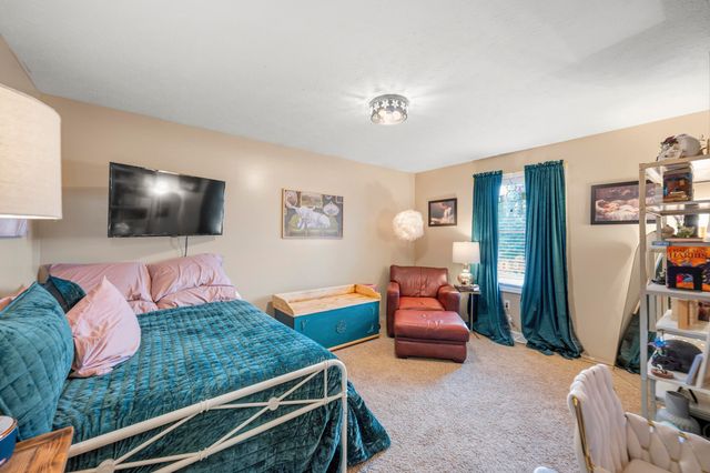 129 Carlton Court, Richmond, KY 40475