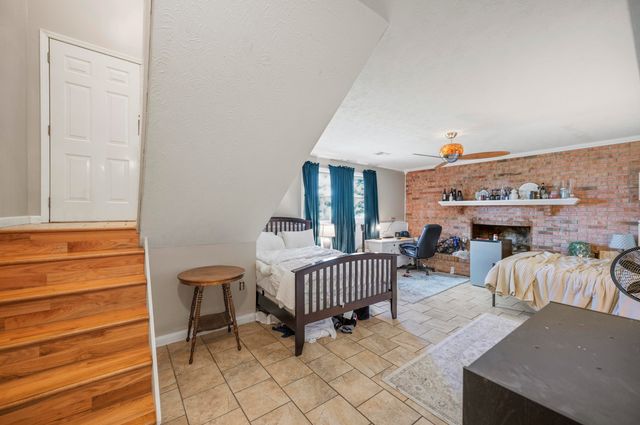 129 Carlton Court, Richmond, KY 40475