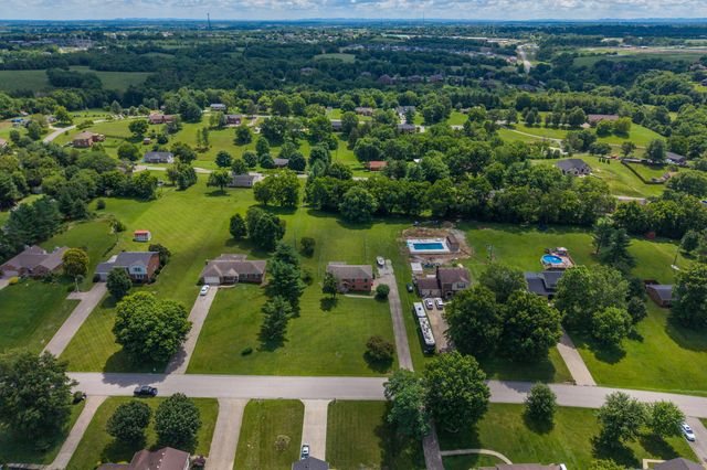 129 Carlton Court, Richmond, KY 40475
