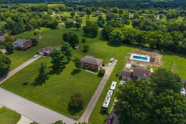 129 Carlton Court, Richmond, KY 40475