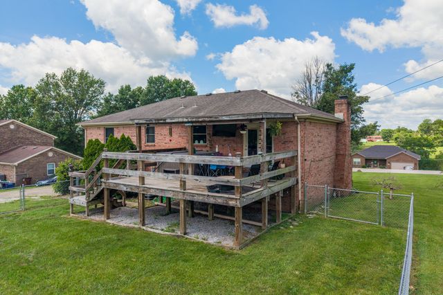 129 Carlton Court, Richmond, KY 40475