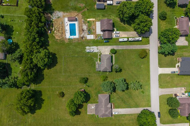 129 Carlton Court, Richmond, KY 40475