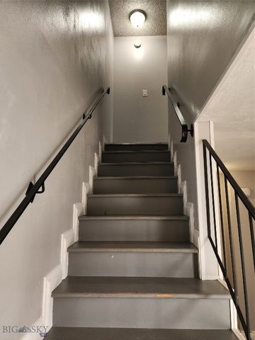 1249 Park Garden Road, Great Falls, MT 59404