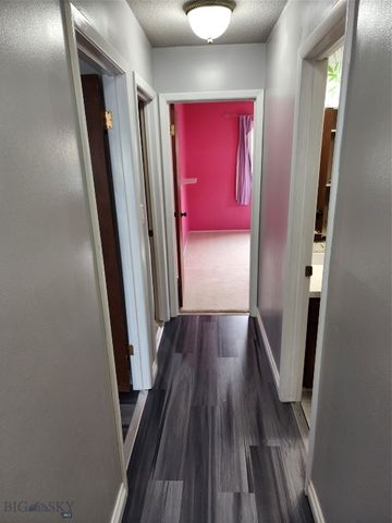 1249 Park Garden Road, Great Falls, MT 59404