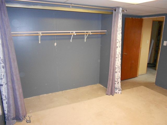 1249 Park Garden Road, Great Falls, MT 59404