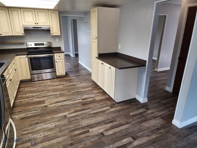 1249 Park Garden Road, Great Falls, MT 59404
