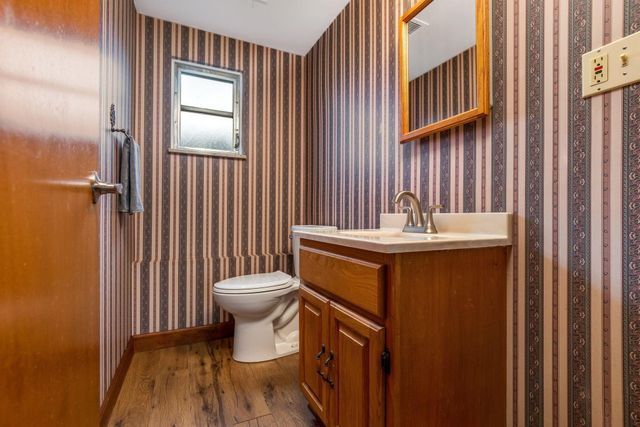 280 Woodsview Drive, Canal Winchester, OH 43110