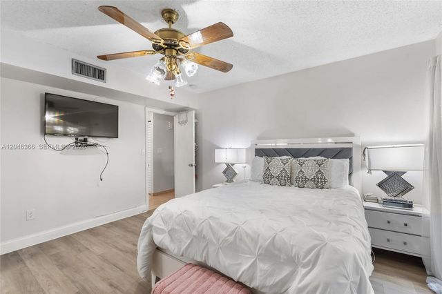 8401 SW 107th Ave 144E, Miami, FL 33173
