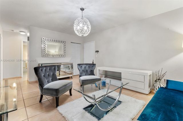 8401 SW 107th Ave 144E, Miami, FL 33173