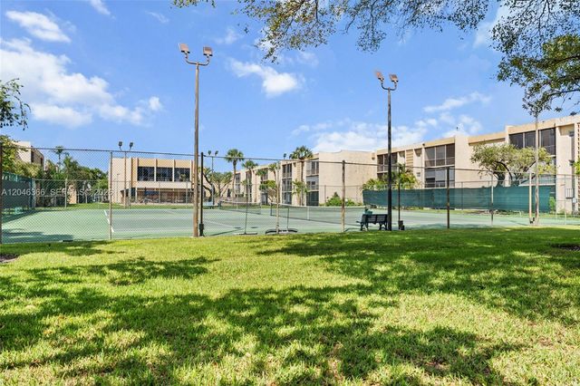 8401 SW 107th Ave 144E, Miami, FL 33173