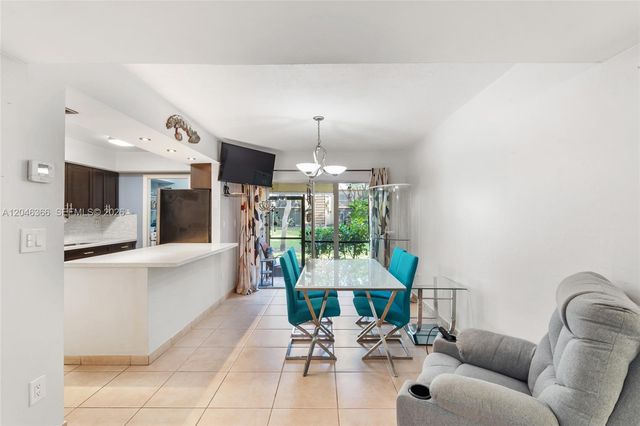 8401 SW 107th Ave 144E, Miami, FL 33173