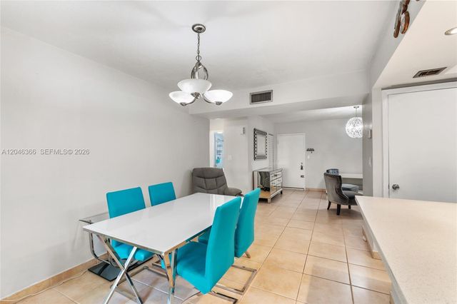 8401 SW 107th Ave 144E, Miami, FL 33173