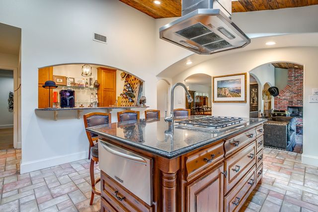 2603 Simondale Drive, Fort Worth, TX 76109