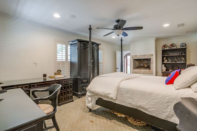2603 Simondale Drive, Fort Worth, TX 76109