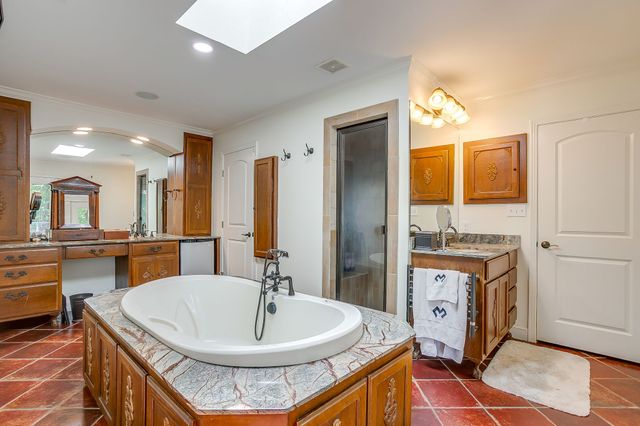 2603 Simondale Drive, Fort Worth, TX 76109