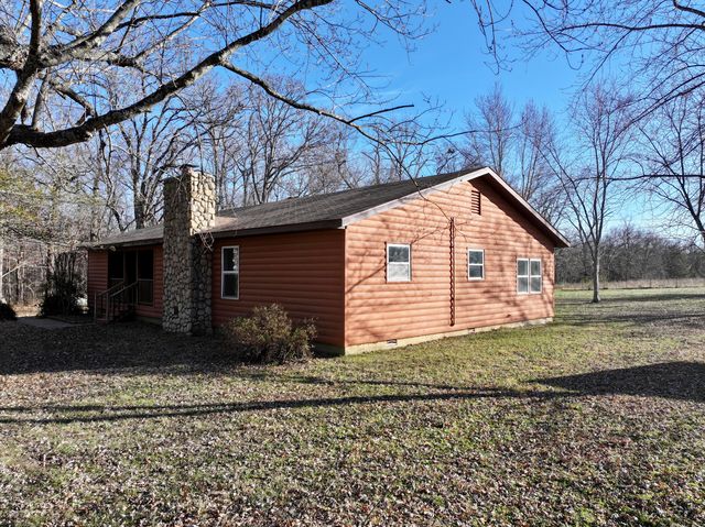 1522 County Road 404, Alton, MO 65606