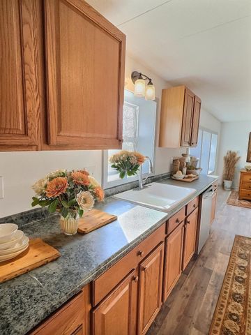 1522 County Road 404, Alton, MO 65606