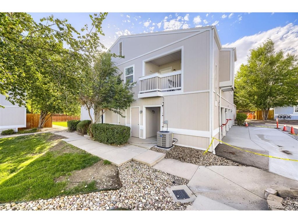 7953 Chase Cir 200, Arvada, CO 80003