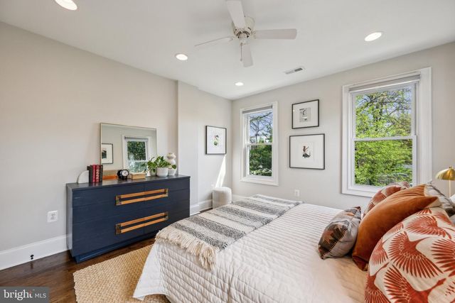 1707 IRVING STREET, Washington, DC 20018