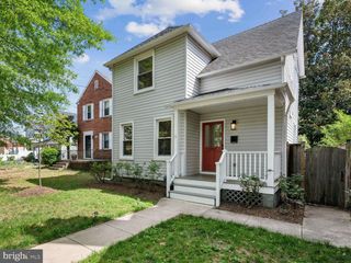 1707 IRVING STREET, Washington, DC 20018