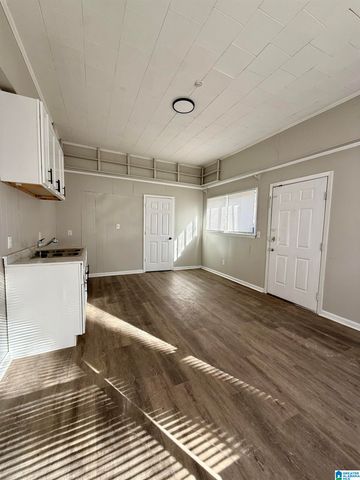 628 HEFLIN AVENUE E, Birmingham, AL 35214