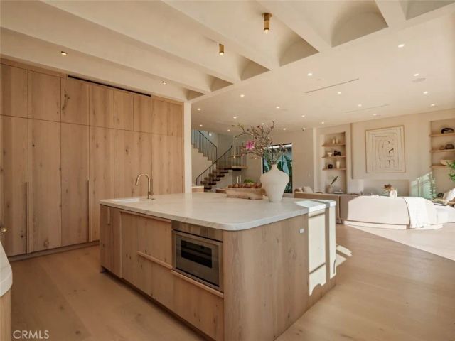 11746 Blix, Valley Village, CA 91607