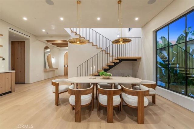 11746 Blix, Valley Village, CA 91607