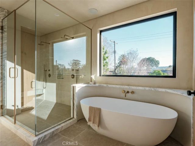 11746 Blix, Valley Village, CA 91607