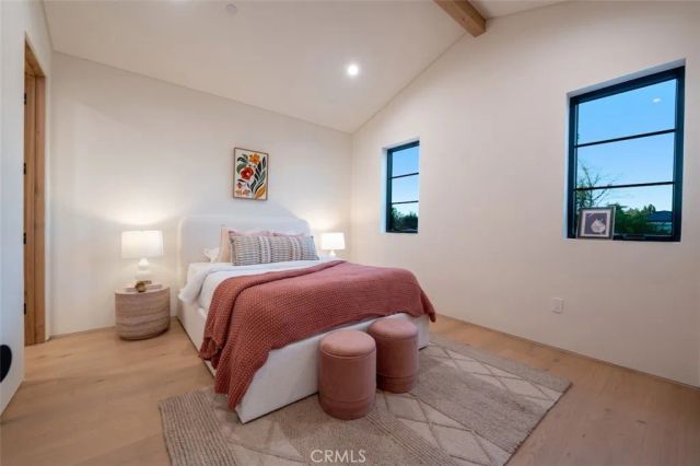 11746 Blix, Valley Village, CA 91607