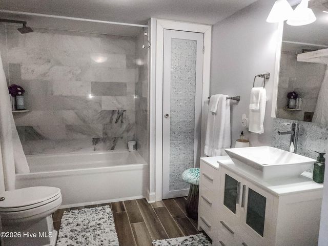 112 Canadian Goose Drive, Currituck, NC 27929