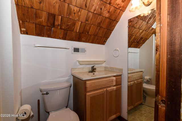 112 Canadian Goose Drive, Currituck, NC 27929