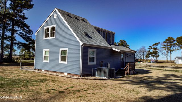 112 Canadian Goose Drive, Currituck, NC 27929