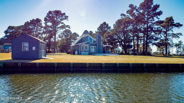 112 Canadian Goose Drive, Currituck, NC 27929